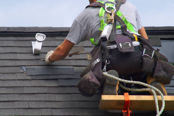 Roof Gutter Cleaning in Redlands, CA